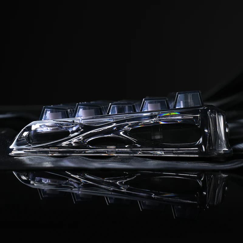 GravaStar Mercury V60 Onyx Crystal 4