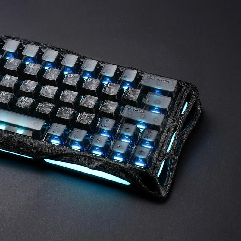 GravaStar Mercury V60 Pro Special Edition Cyber Frost Black 2